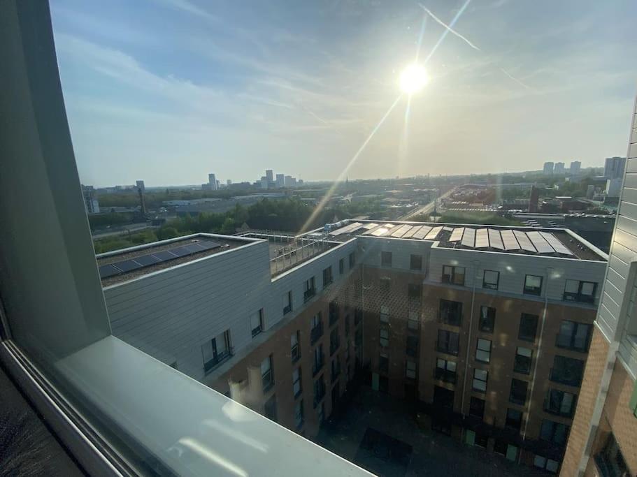 Prime Suite 2 Bedroom Apartment With Rooftop Terrace Manchester Kültér fotó